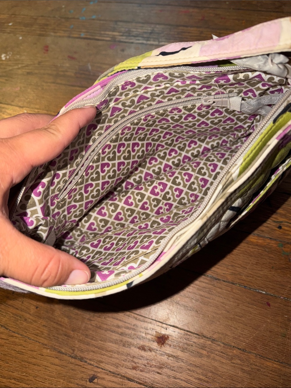 Quilted Floral Shoulder Bag in Cream, Pink & Green - Picture 2 of 2